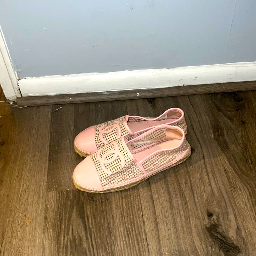 Chanel leather espadrilles brand new never worn 39 EU Pink Leather